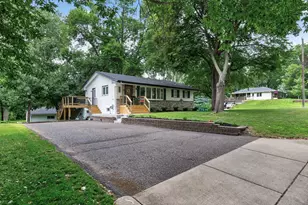 3249 Scott Ave N, Golden Valley, MN 55422 - Photo 1