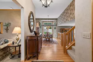 16318 Grinnell Cir, Lakeville, MN 55044 - Photo 3