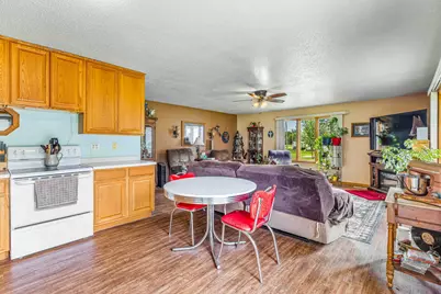 313 & 315 W 3rd Avenue S, Ada, MN 56510 - Photo 11