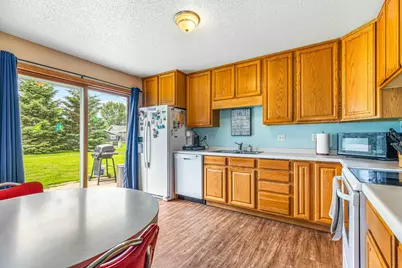 313 & 315 W 3rd Avenue S, Ada, MN 56510 - Photo 9