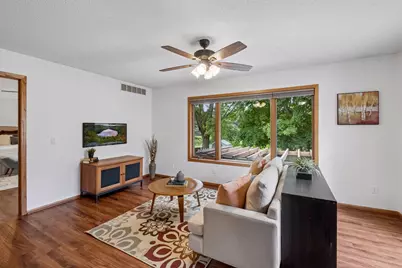 5524 W 137th Street, Savage, MN 55378 - Photo 9