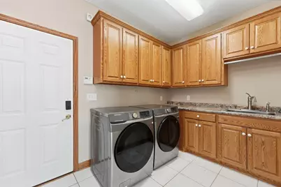 1609 Highland Trail, Saint Cloud, MN 56301 - Photo 9