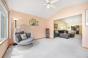14118 Essex Ln, Apple Valley, MN 55124 - Photo 7