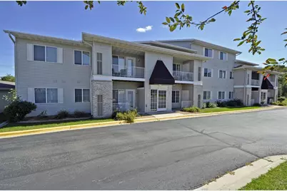2094 11th Avenue SE #D, Rochester, MN 55904 - Photo 1