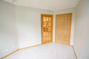 1876 Deerhaven Ln NE, Rochester, MN 55906 - Photo 9