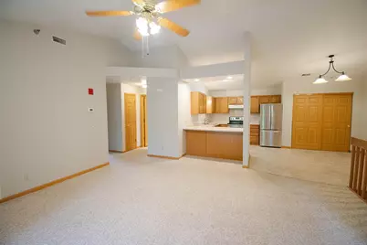 1876 Deerhaven Lane NE #2, Rochester, MN 55906 - Photo 7