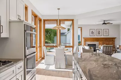 27125 Marsh Pointe Court, Excelsior, MN 55331 - Photo 13