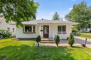 2812 30th Ave NE, Saint Anthony, MN 55418 - Photo 1