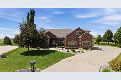 4847 2nd Street SW, Moorhead, MN 56560 - Photo 1