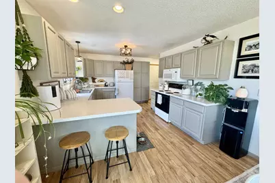 208 Jacobs Way NE, Bemidji, MN 56601 - Photo 5
