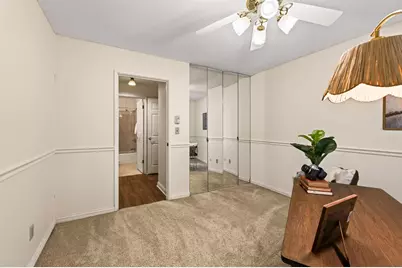 2800 Hamline Avenue N #102, Roseville, MN 55113 - Photo 19