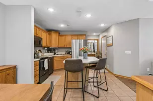 2331 Oakridge Cir, Hudson, WI 54016 - Photo 11