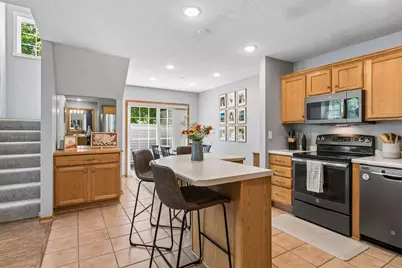2331 Oakridge Circle, Hudson, WI 54016 - Photo 13