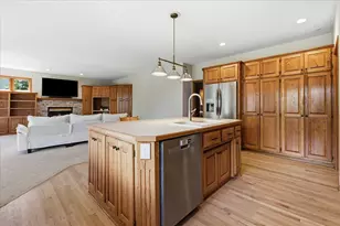 5900 Otter Ridge Cir, White Bear Lake, MN 55110 - Photo 11