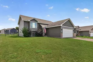1536 Ponderosa Ln, New Richmond, WI 54017 - Photo 1