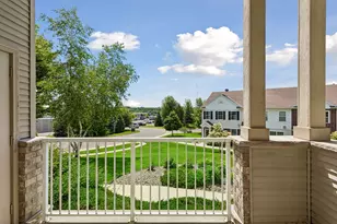 1256 County Rd D E, Maplewood, MN 55109 - Photo 5