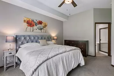 1256 County Road D E #101, Maplewood, MN 55109 - Photo 17