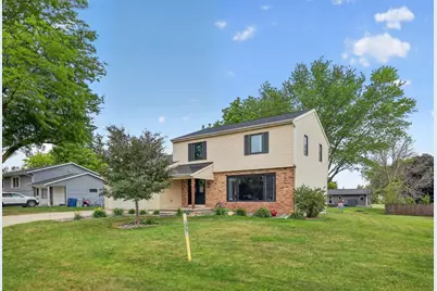 509 3rd Street NW, Dodge Center, MN 55927 - Photo 3