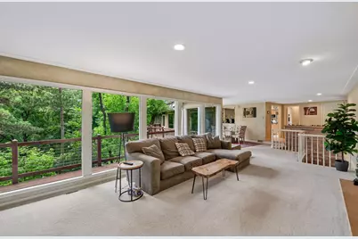 12001 Hilloway Road W, Minnetonka, MN 55305 - Photo 11