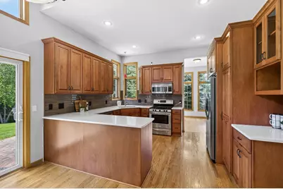 15004 Willa Court, Burnsville, MN 55306 - Photo 5