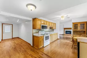 11013 6th St NE, Blaine, MN 55434 - Photo 9
