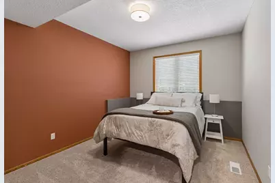22420 Wagon Wheel Trail, Lakeville, MN 55044 - Photo 31