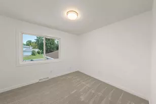 12903 Apple View Ln, Burnsville, MN 55337 - Photo 15