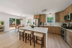 12903 Apple View Ln, Burnsville, MN 55337 - Photo 5