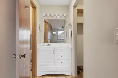 5591 Donegal Drive, Shoreview, MN 55126 - Photo 15