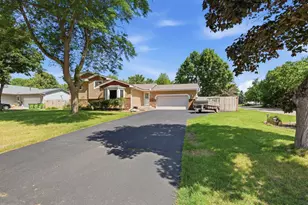 1725 129th Ln NW, Coon Rapids, MN 55448 - Photo 1