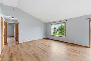 107 Green Meadow St, Foley, MN 56329 - Photo 9