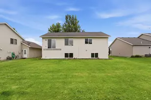 107 Green Meadow St, Foley, MN 56329 - Photo 37