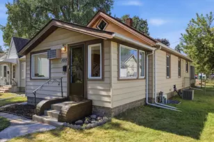 1015 Kruse St, West Saint Paul, MN 55118 - Photo 3