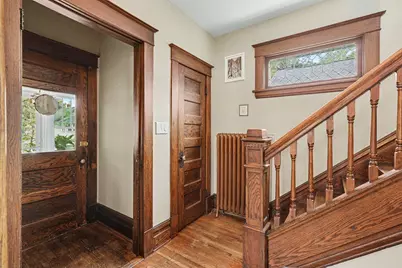 998 Minnehaha Avenue W, Saint Paul, MN 55104 - Photo 3