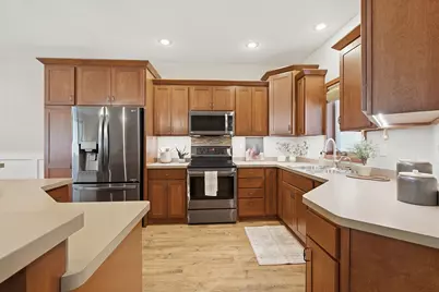 1023 Woodland Drive, Hastings, MN 55033 - Photo 7