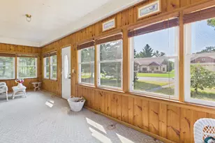 6556 Oak St, North Branch, MN 55056 - Photo 5