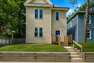 1318 18th Ave N, Minneapolis, MN 55411 - Photo 1
