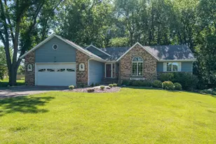 377 Carol Ct, North Mankato, MN 56003 - Photo 1