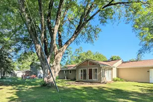6065 Oakwood Rd, Woodbury, MN 55125 - Photo 21