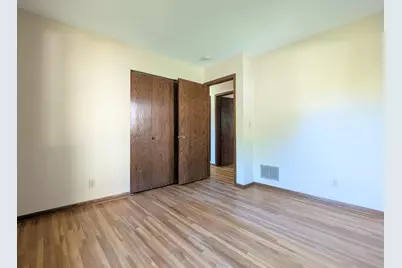 6065 Oakwood Road, Woodbury, MN 55125 - Photo 13