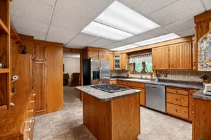 910 1st St, Spooner, WI 54801 - Photo 25