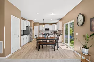 11175 Black Oaks Ct N, Dayton, MN 55369 - Photo 13