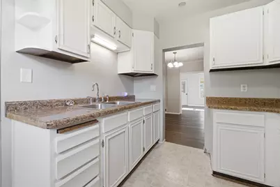 1722 Winnebago Street, La Crosse, WI 54601 - Photo 11
