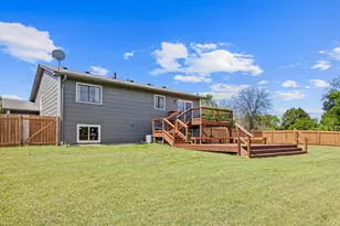 13693 Hidden Creek Dr, Andover, MN 55304 - Photo 15