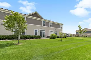 1844 Tyrone Dr, Shakopee, MN 55379 - Photo 25