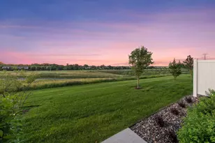 1844 Tyrone Dr, Shakopee, MN 55379 - Photo 3