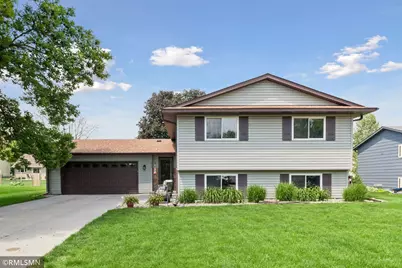 1016 Bluff Pointe Drive, Chaska, MN 55318 - Photo 1