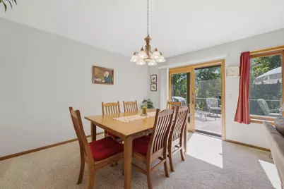 650 Bridle Ridge Road, Eagan, MN 55123 - Photo 9