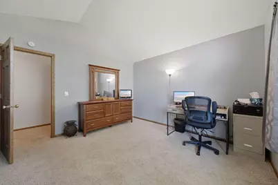 650 Bridle Ridge Road, Eagan, MN 55123 - Photo 15