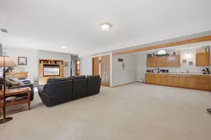 650 Bridle Ridge Rd, Eagan, MN 55123 - Photo 17